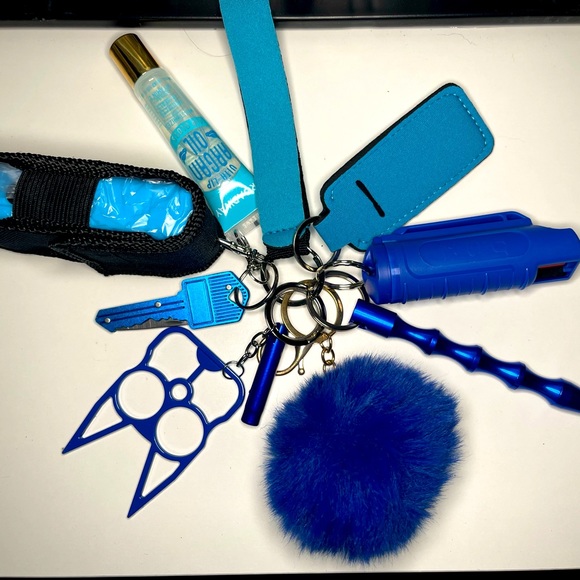 Solid blue self defense keychain - Picture 3 of 4